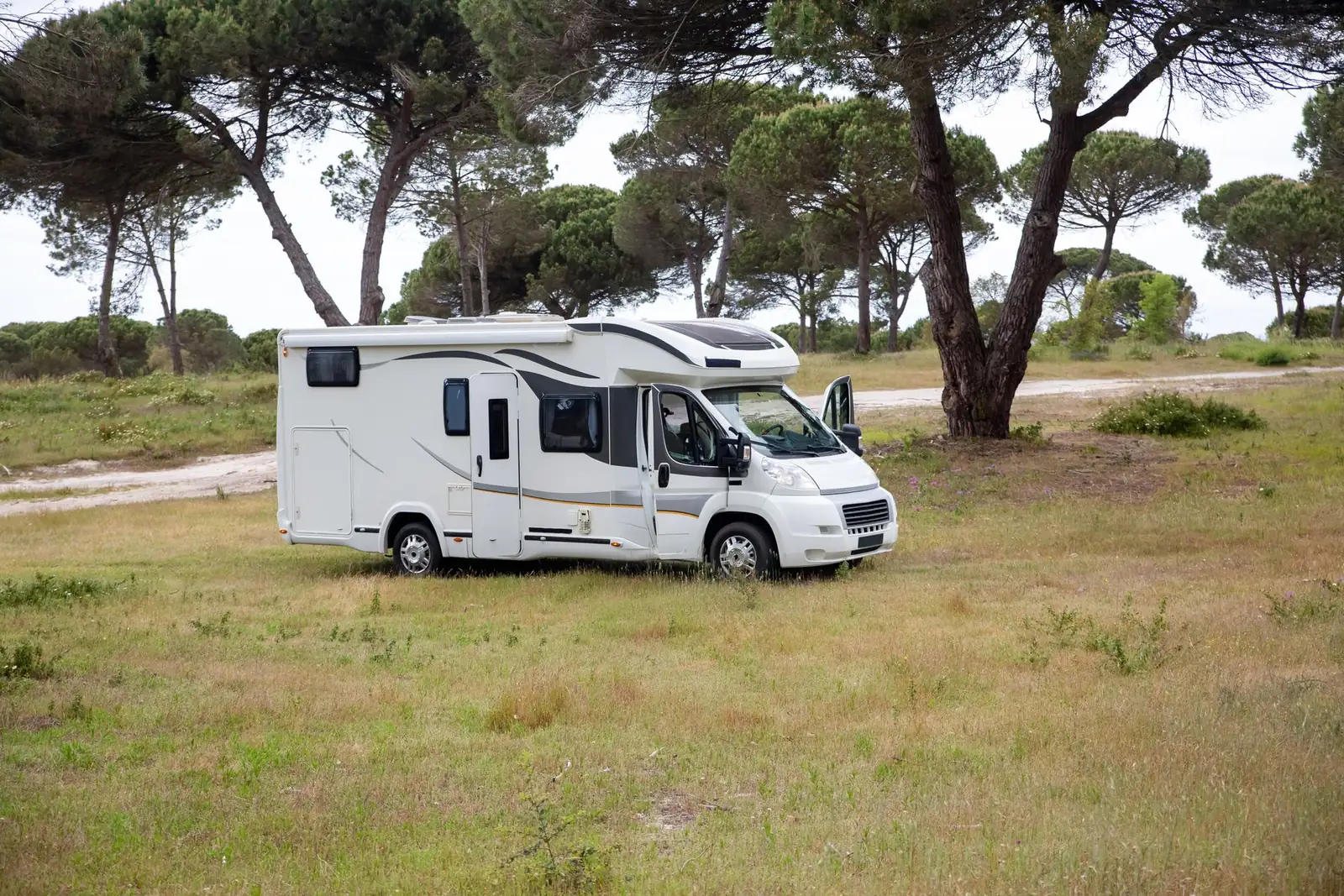 Découvrez des destinations idéales pour un week-end en camping-car cet automne