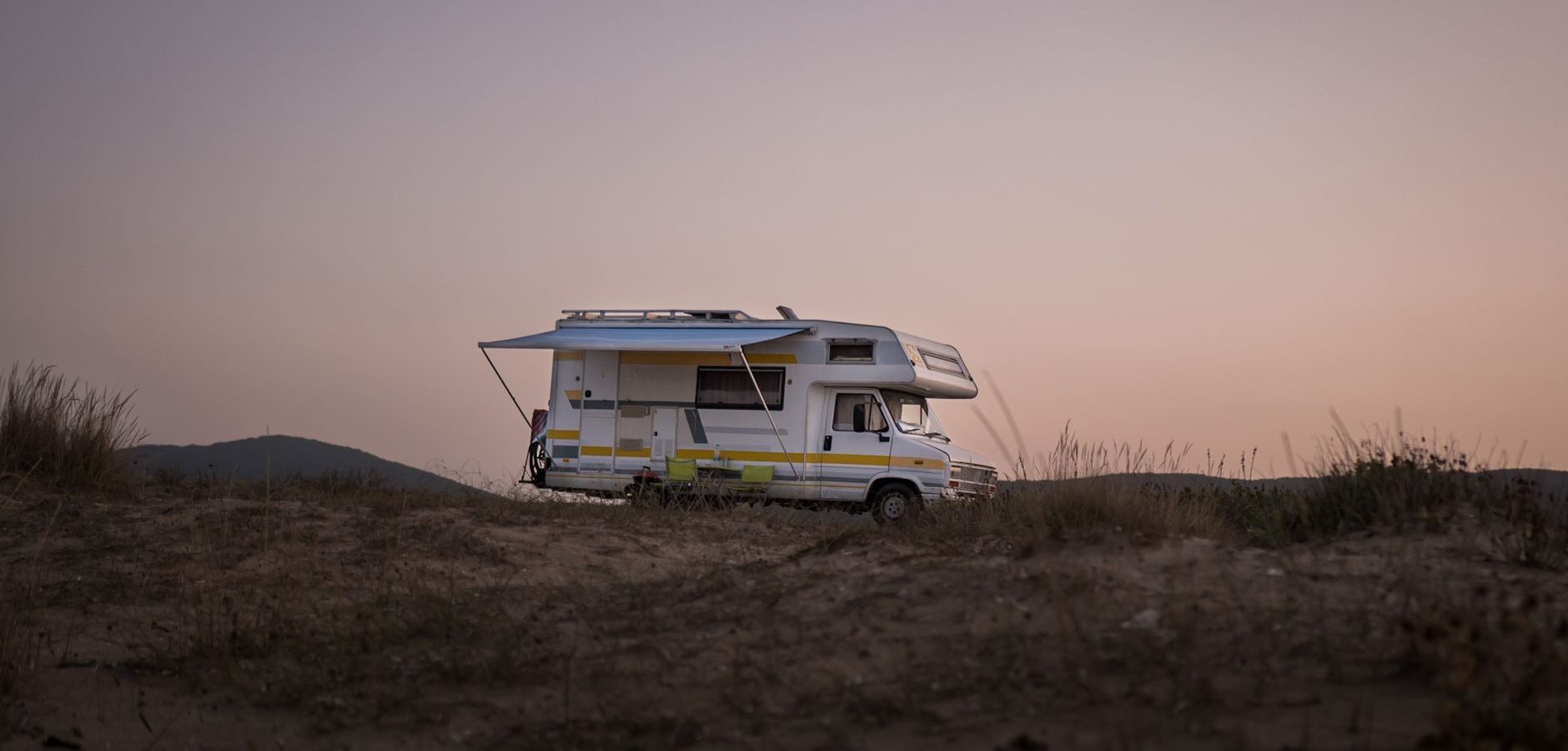 Un camping-car sur la route