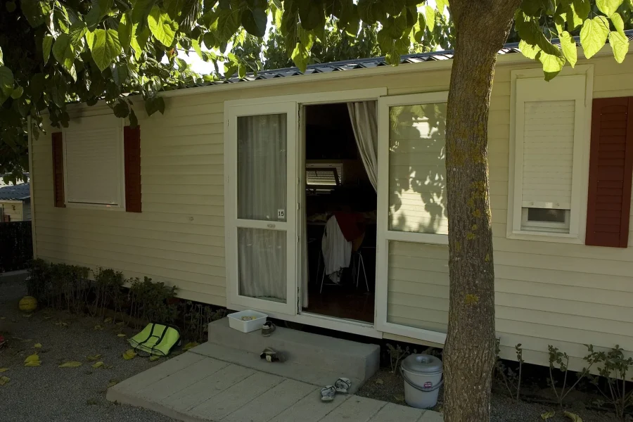 Louez un mobil-home cet été : profitez des offres de dernière minute