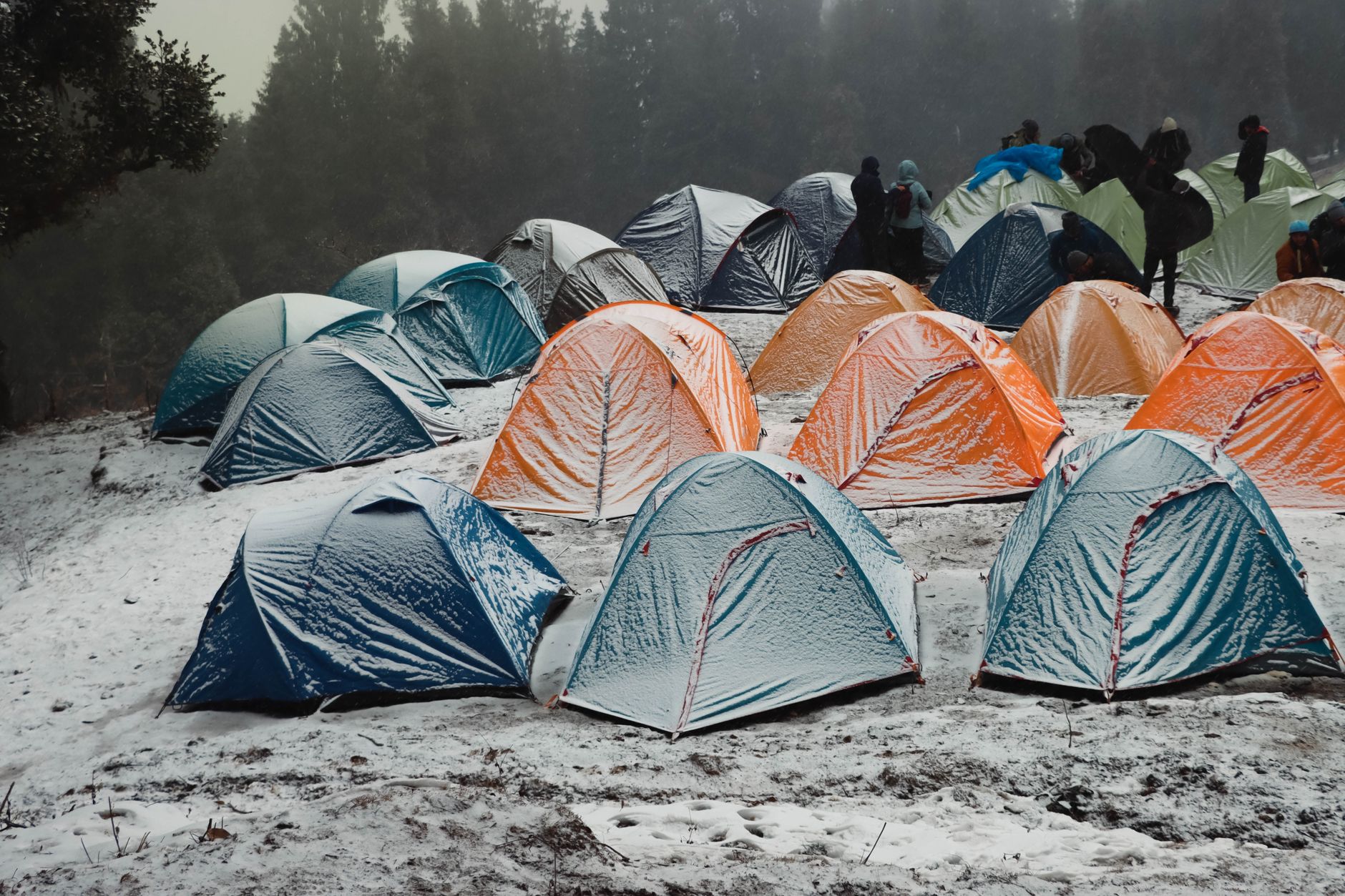 Camping en hiver : 8 conseils pour survivre au froid