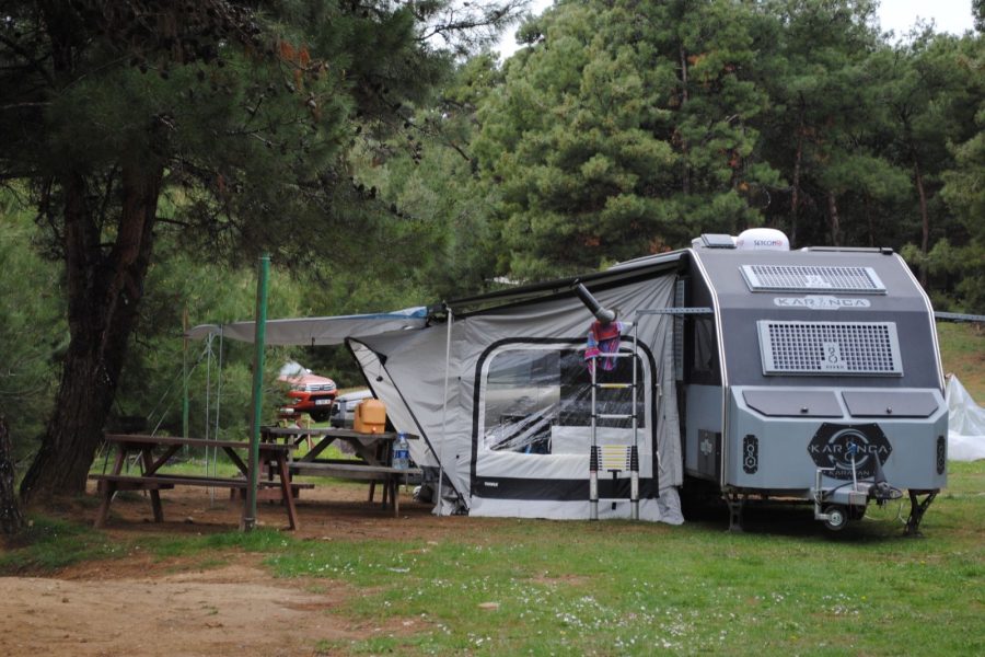 Duster III et petite caravane : combien coûte le départ attelé ?