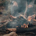 Feu de camp : les règles à suivre pour éviter le désastre